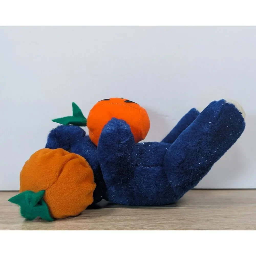 Vintage Kuddle Me Toys Bear Plush Holding Pumpkins Halloween Stuffed Animal